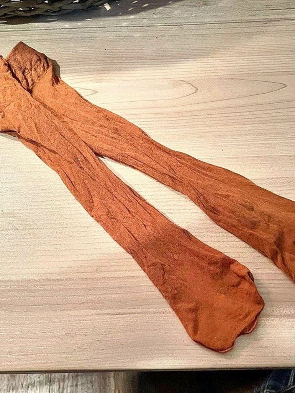 Brown Hosiery Sheer Nylon knee highs fits 7-10 shoe